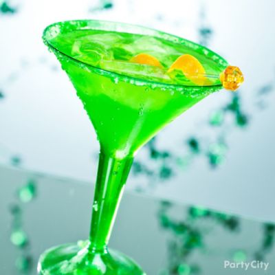 Green Appletini Recipe - St. Patricks Day Drink Ideas - St. Patricks ...