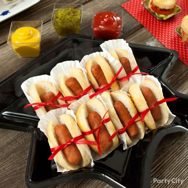 13 Easy Graduation Party Food Ideas For 2021 Party City